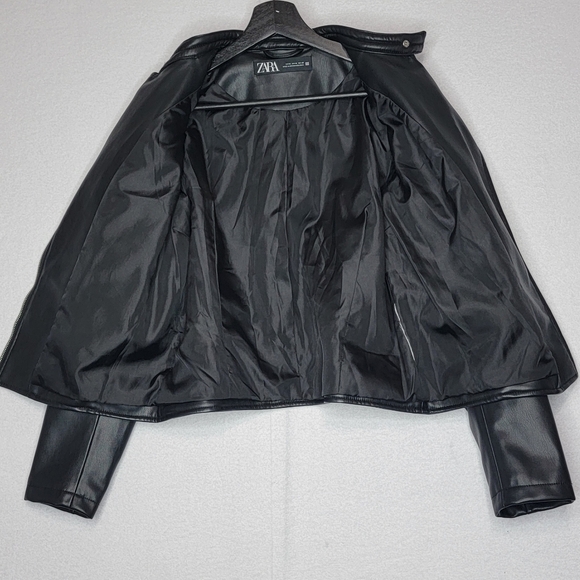 ZARA Women's Faux Leather Moto Jacket with Zippers Size M. - Picture 3 of 8